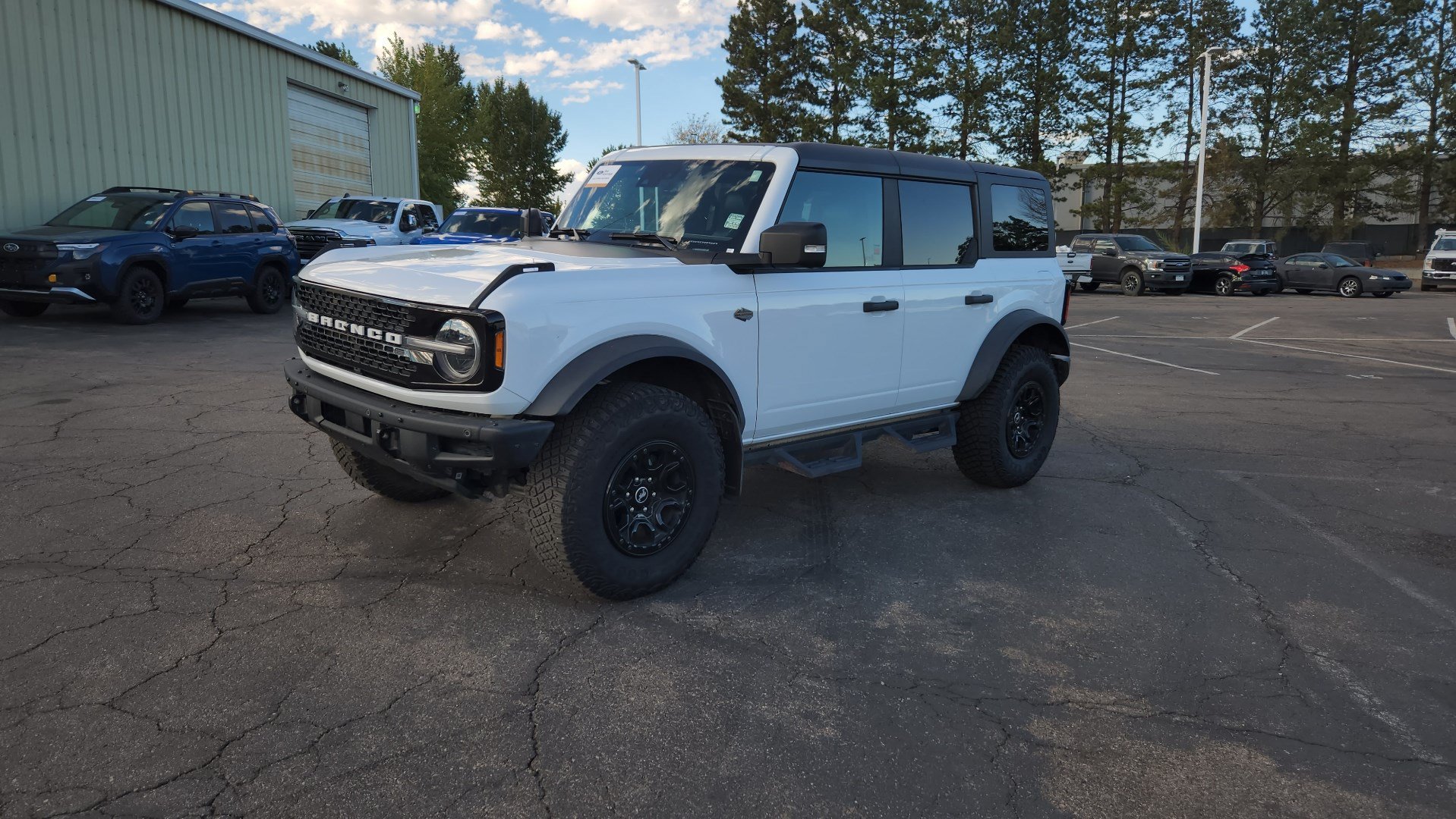 Certified 2024 Ford Bronco Wildtrak AWD/4WD image 4