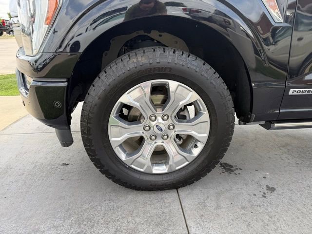 Certified 2021 Ford F150 Platinum w/ Equipment Group 701A High image 4