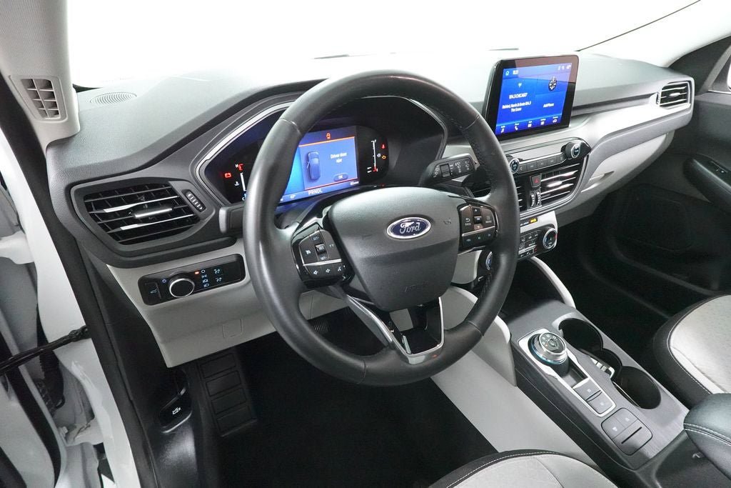Certified 2024 Ford Escape Active AWD/4WD image 23