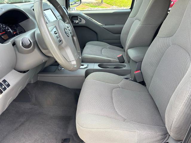 Used 2020 Nissan Frontier S image 20