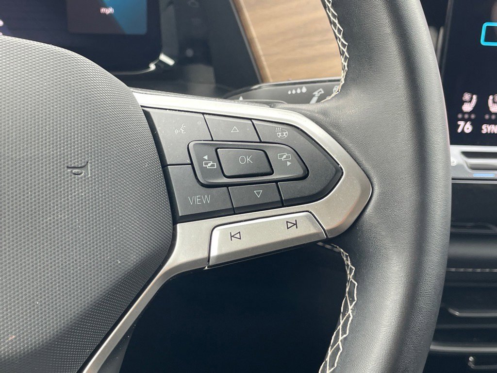 Used 2025 Volkswagen Atlas SE image 20