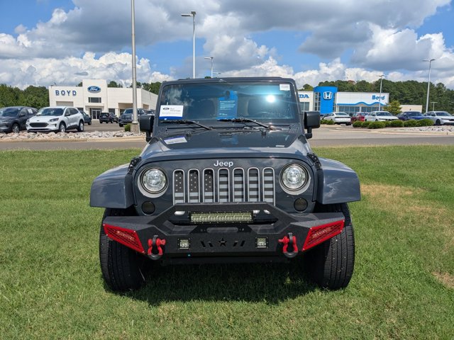 Used 2017 Jeep Wrangler Unlimited Sahara w/ Connectivity Group AWD/4WD image 2