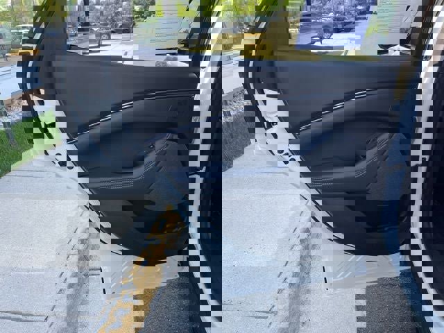 Certified 2025 Ford Mustang Mach-E Premium image 18