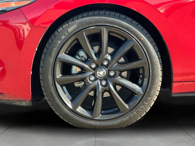 Used 2020 MAZDA MAZDA3 Hatchback w/ Premium Package FWD image 24