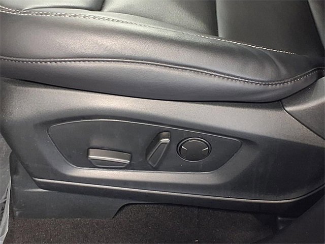 Certified 2023 Ford Explorer XLT w/ Equipment Group 202A image 9