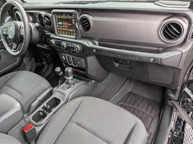 Used 2023 Jeep Wrangler Unlimited Sport AWD/4WD image 21
