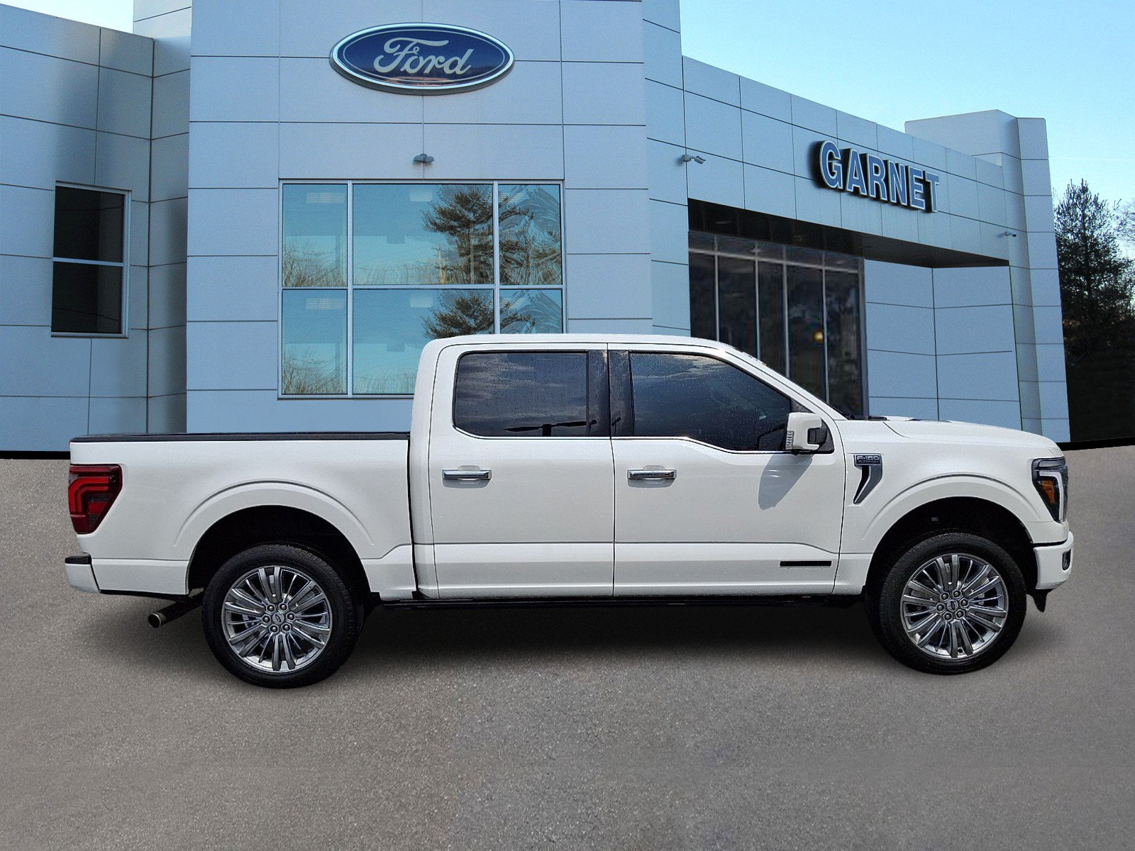Certified 2024 Ford F150 Platinum w/ Equipment Group 703A Plus AWD/4WD image 10