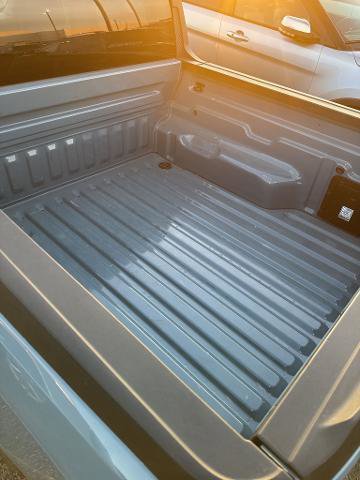 Certified 2023 Ford Maverick XLT image 5