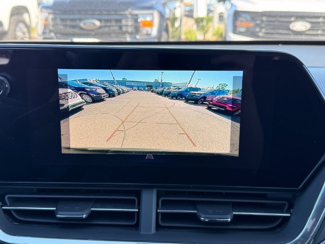 Used 2025 Chevrolet Trax RS w/ Sunroof Package FWD image 13