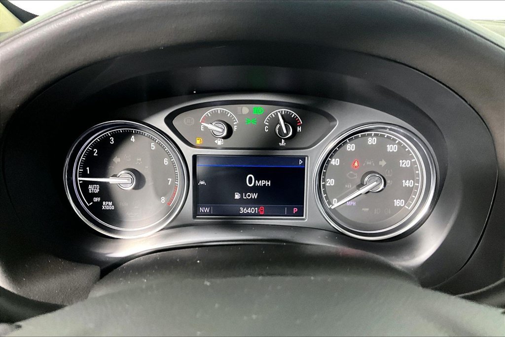 Used 2024 Buick Enclave Essence w/ Technology Package FWD image 20