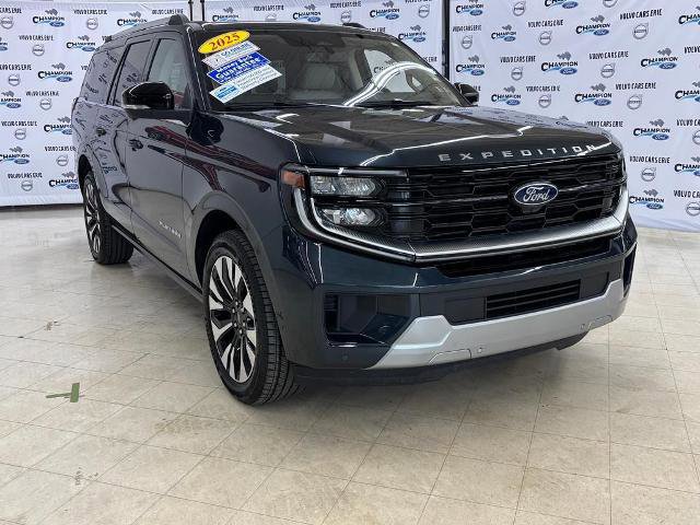 Certified 2025 Ford Expedition Max Platinum w/ Driver's Package AWD/4WD image 7