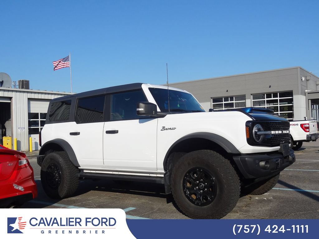 Certified 2023 Ford Bronco Wildtrak AWD/4WD image 4