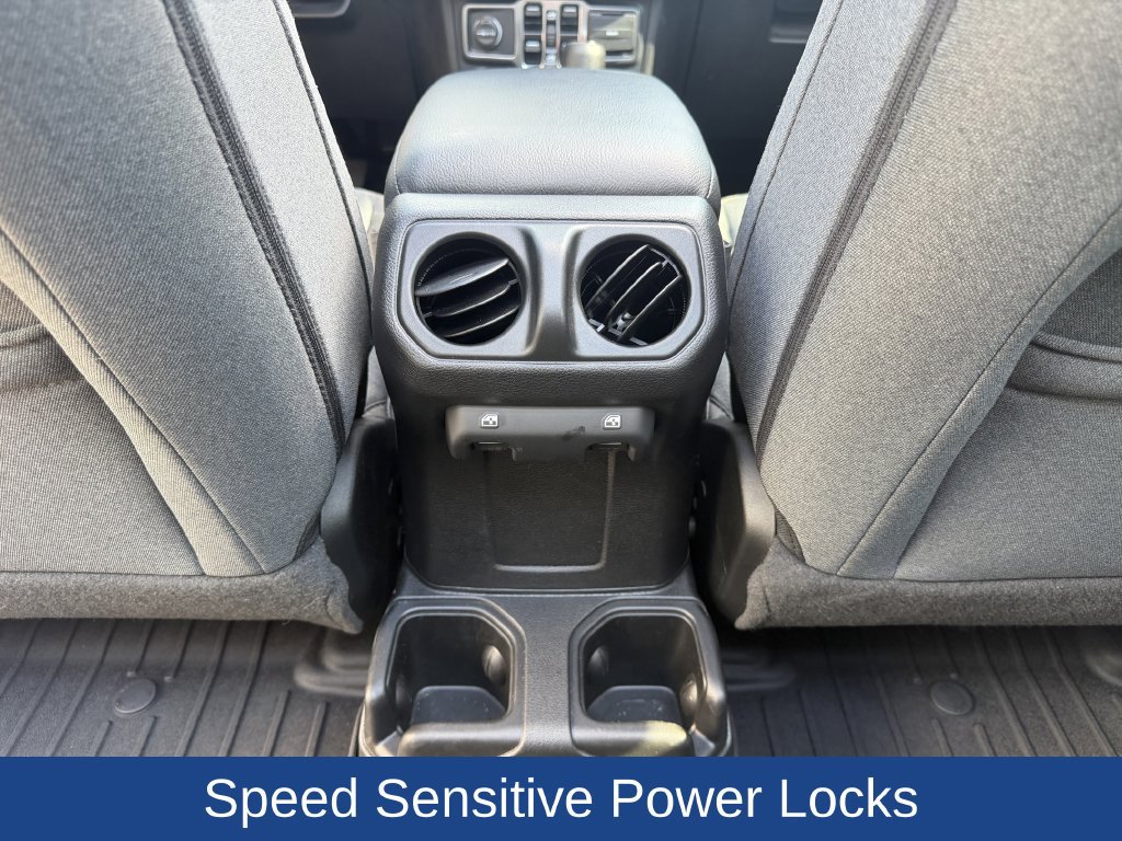 Used 2024 Jeep Wrangler Unlimited Sport AWD/4WD image 18
