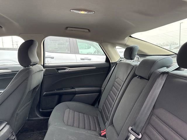 Certified 2017 Ford Fusion SE image 7
