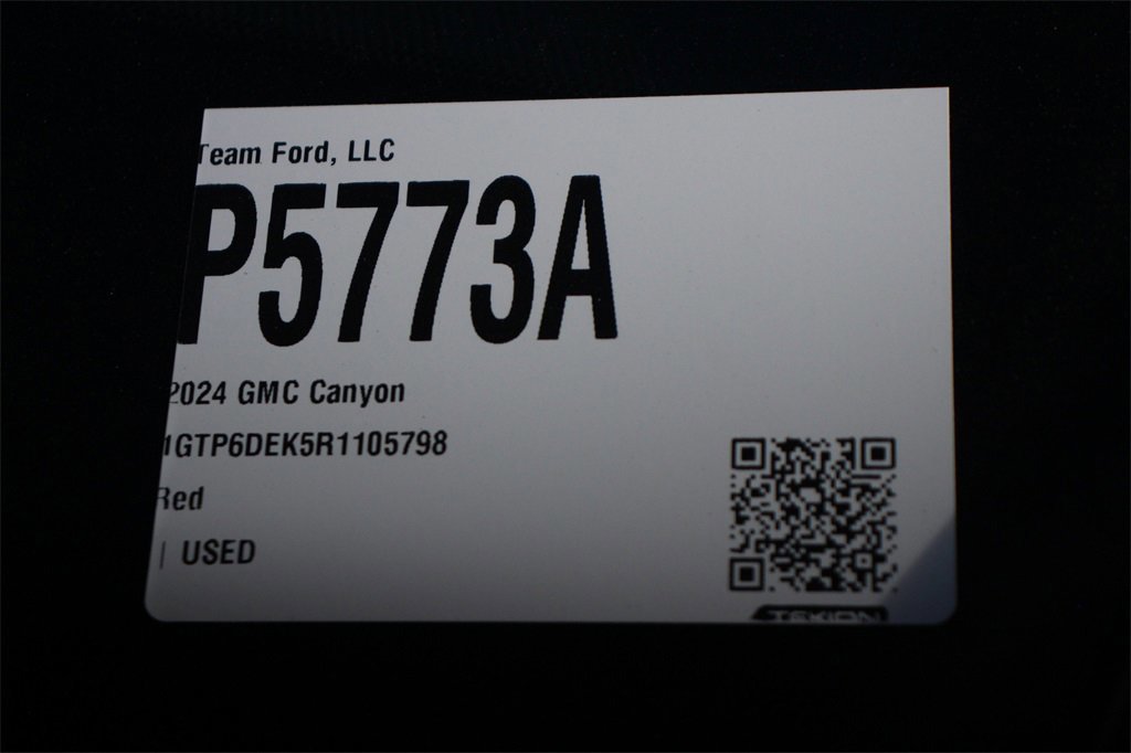 Used 2024 GMC Canyon AT4 w/ AT4 Premium Package image 30