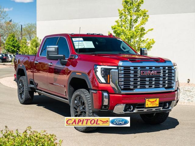 Used 2024 GMC Sierra 2500 Denali w/ Technology Package AWD/4WD image 1