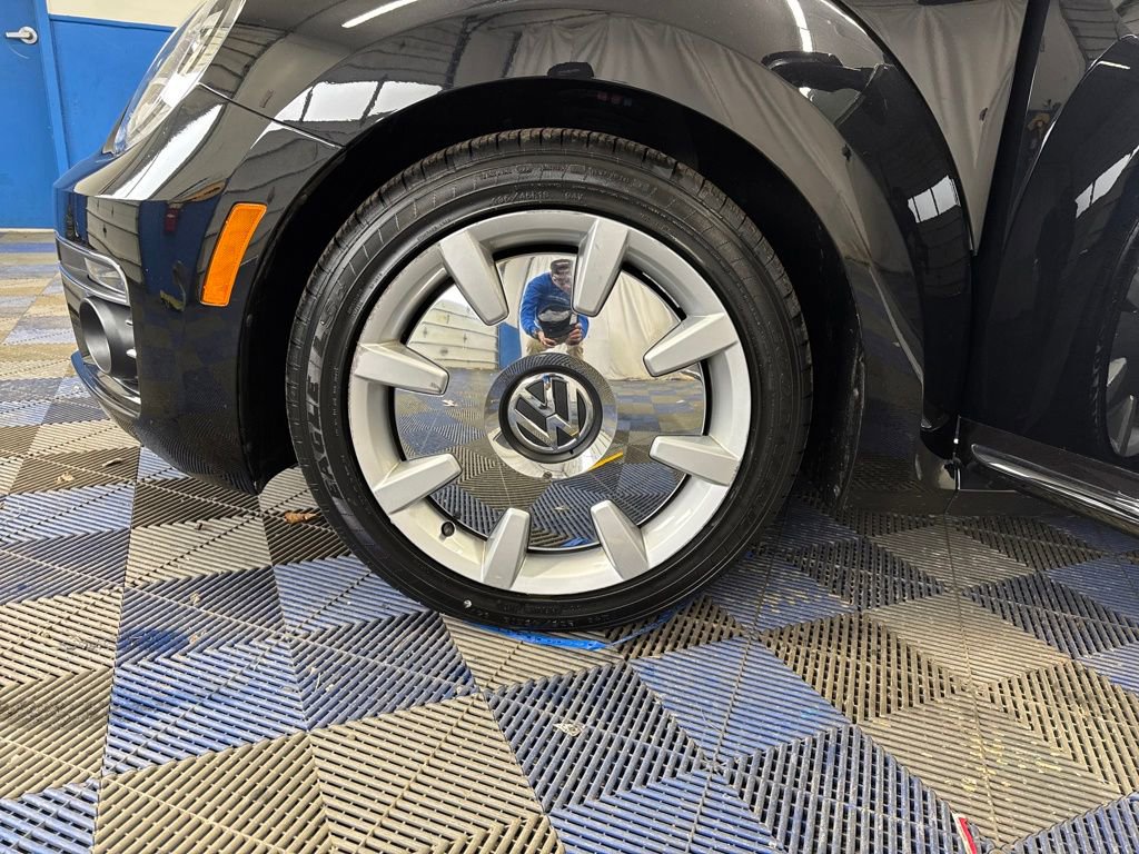 Used 2019 Volkswagen Beetle 2.0T Final Edition SEL image 26