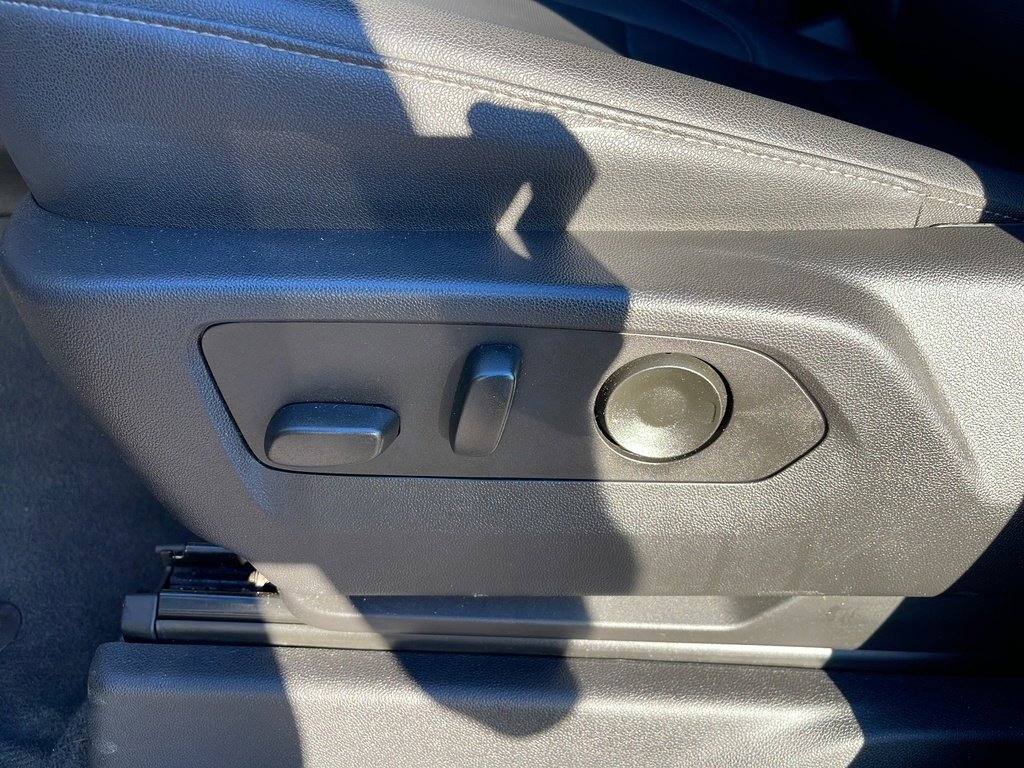 Used 2024 Chevrolet Silverado 2500 LTZ w/ LTZ Plus Package image 35