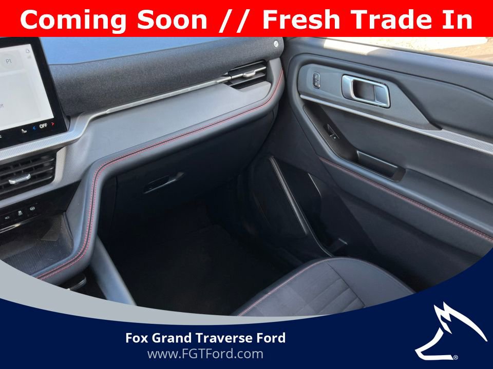 Certified 2025 Ford Explorer ST-Line AWD/4WD image 33