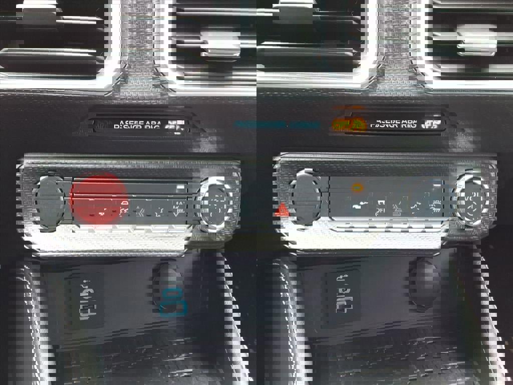 Certified 2024 Ford Mustang GT Premium image 17