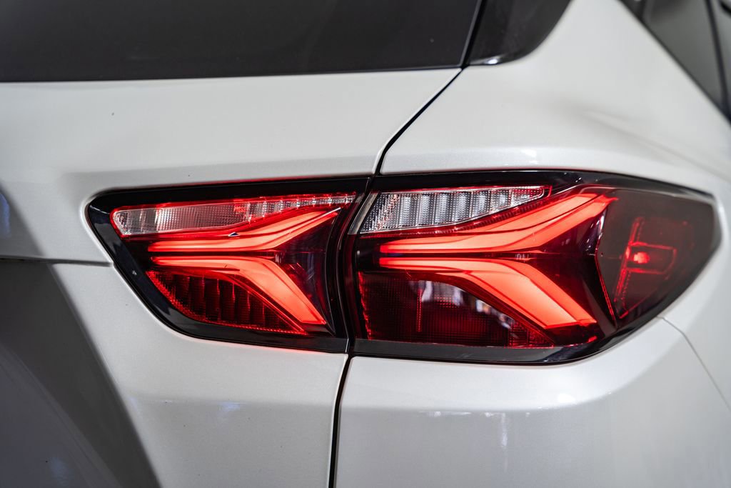 Used 2021 Chevrolet Blazer LT w/ LPO, Floor Liner Package image 9