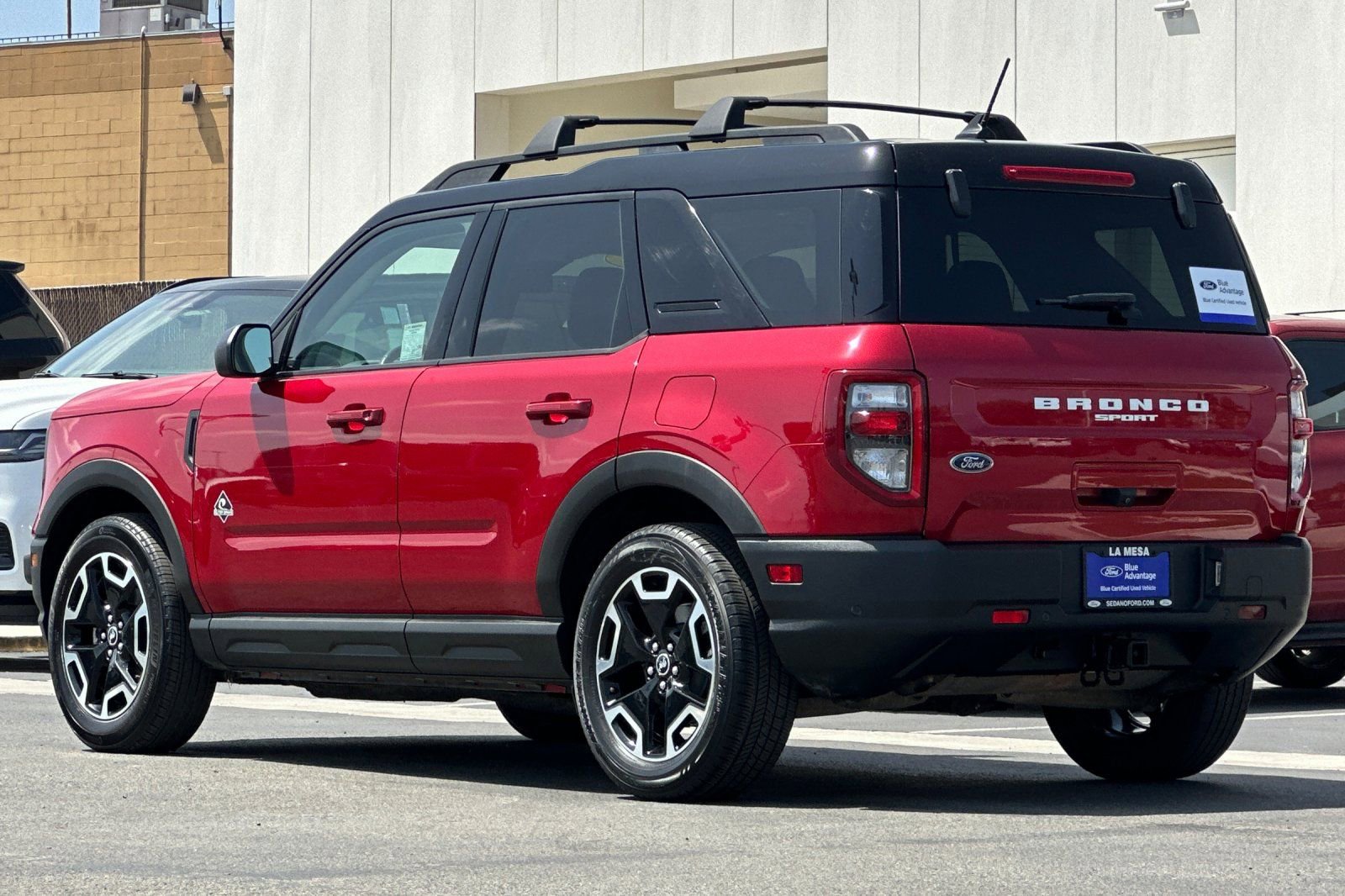 Certified 2021 Ford Bronco Sport Outer Banks w/ Outer Banks Package AWD/4WD image 5