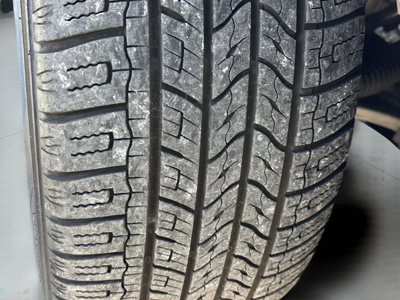 Certified 2023 Ford Edge ST w/ Cargo Accessory Package image 34