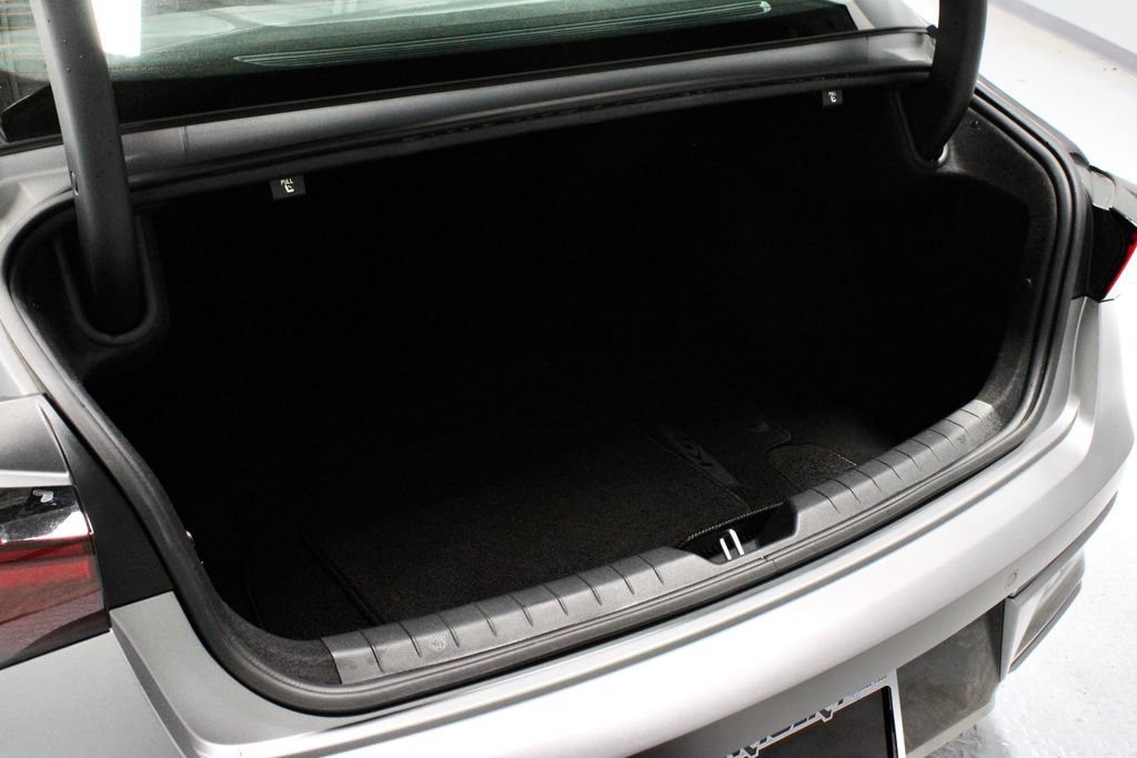 Used 2025 Kia K5 GT-Line w/ GT-Line Premium Package FWD image 13