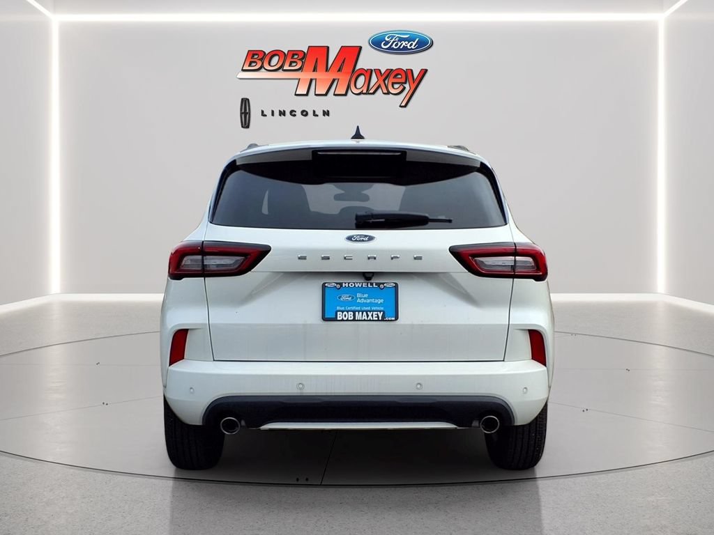 Certified 2023 Ford Escape ST-Line w/ Tech Pack #1 FWD image 6