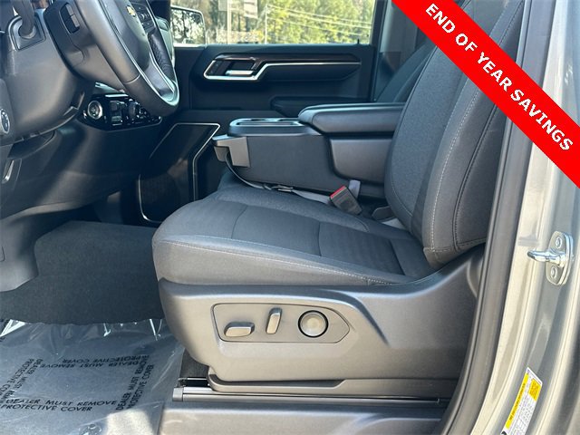 Used 2025 Chevrolet Silverado 1500 LT image 9