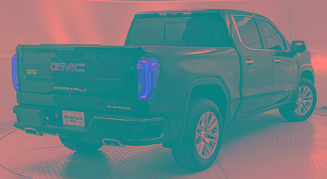 Used 2023 GMC Sierra 1500 Denali image 3
