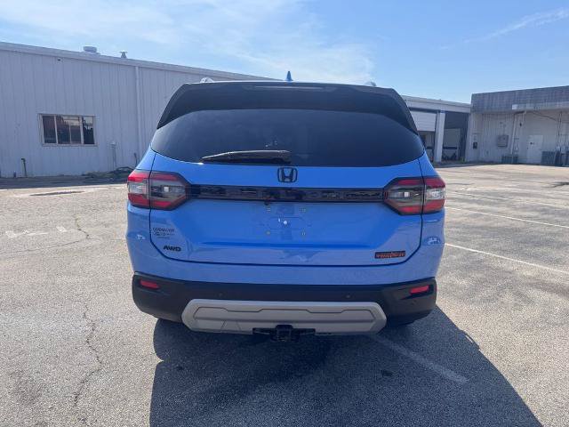 Used 2025 Honda Pilot TrailSport image 8