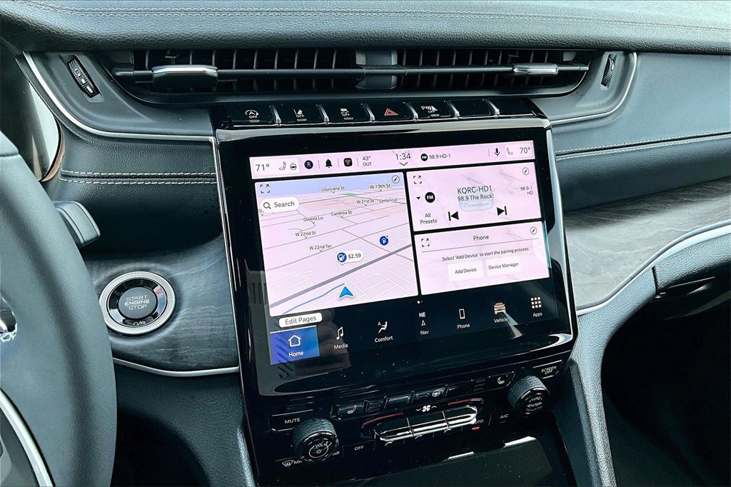 Used 2023 Jeep Grand Cherokee Limited image 31