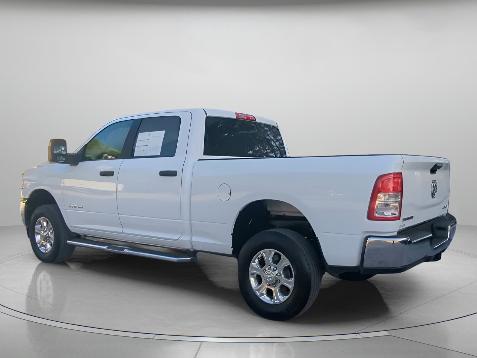 Used 2024 RAM 2500 Big Horn AWD/4WD image 19