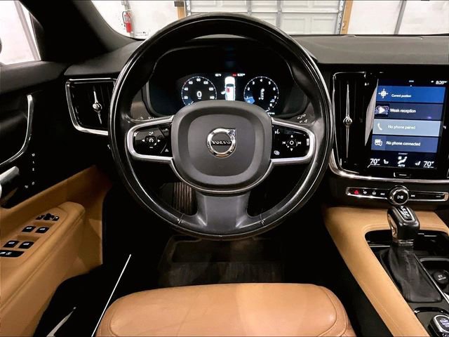 Used 2018 Volvo V90 T5 Cross Country w/ Convenience Package AWD/4WD image 6