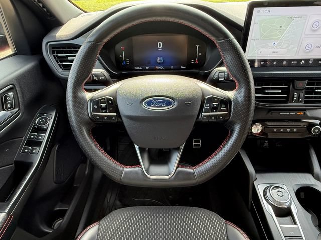 Certified 2024 Ford Escape ST-Line w/ Tech Pack #1 FWD image 27