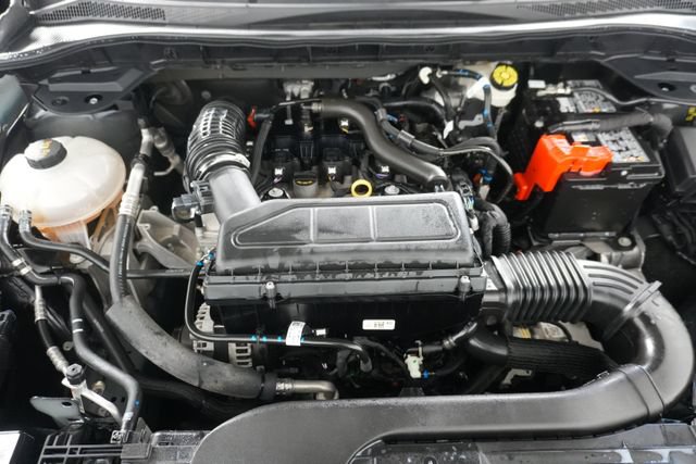 Certified 2025 Ford Escape ST-Line FWD image 34