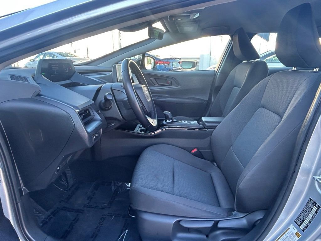 Used 2024 Toyota Prius LE image 10