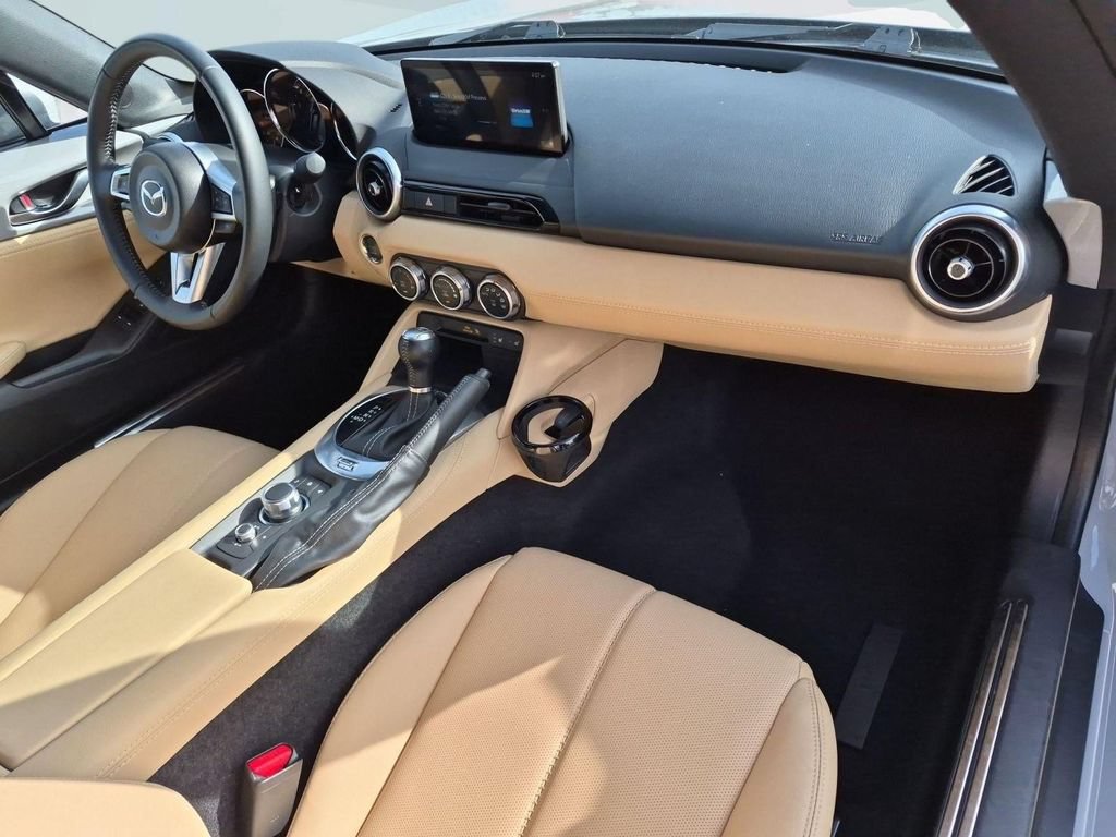 Used 2024 MAZDA MX-5 Miata Grand Touring w/ Weather Package RWD image 26