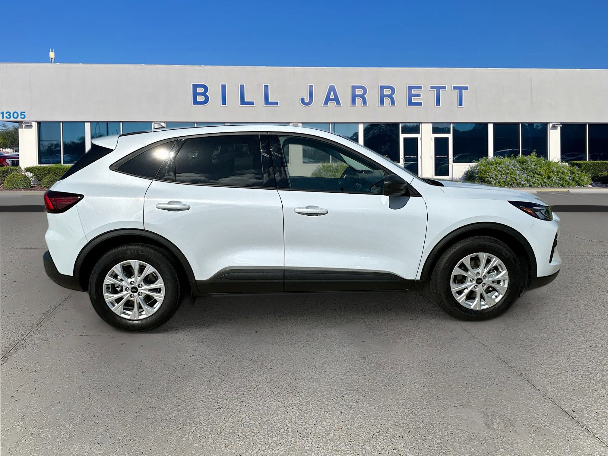 Certified 2025 Ford Escape Active image 6