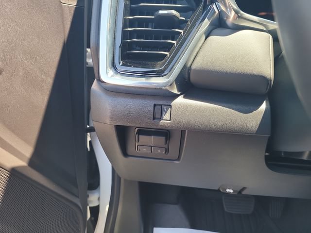 Used 2023 GMC Canyon Elevation w/ Convenience Package RWD image 17