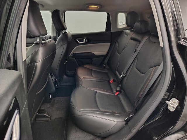Used 2022 Jeep Compass Limited AWD/4WD image 22