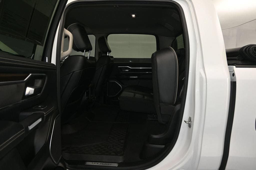 Used 2022 RAM 1500 Laramie AWD/4WD image 24