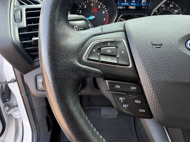 Certified 2019 Ford Escape SEL AWD/4WD image 34