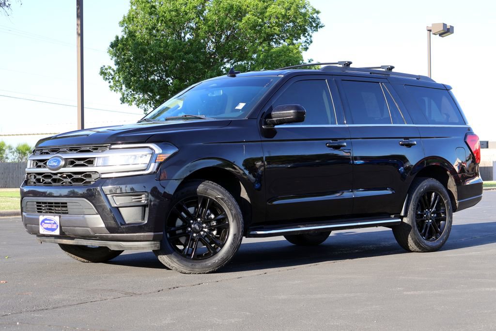 Certified 2023 Ford Expedition XLT RWD image 18