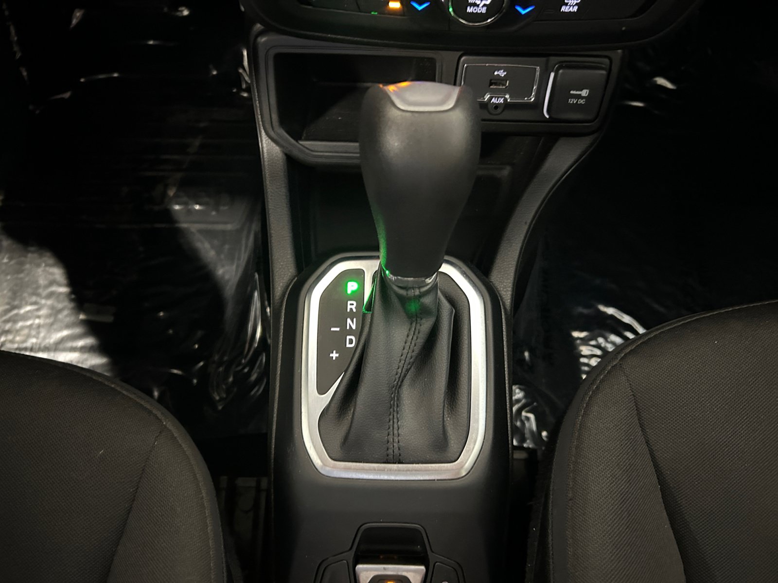 Used 2020 Jeep Renegade Altitude FWD image 15