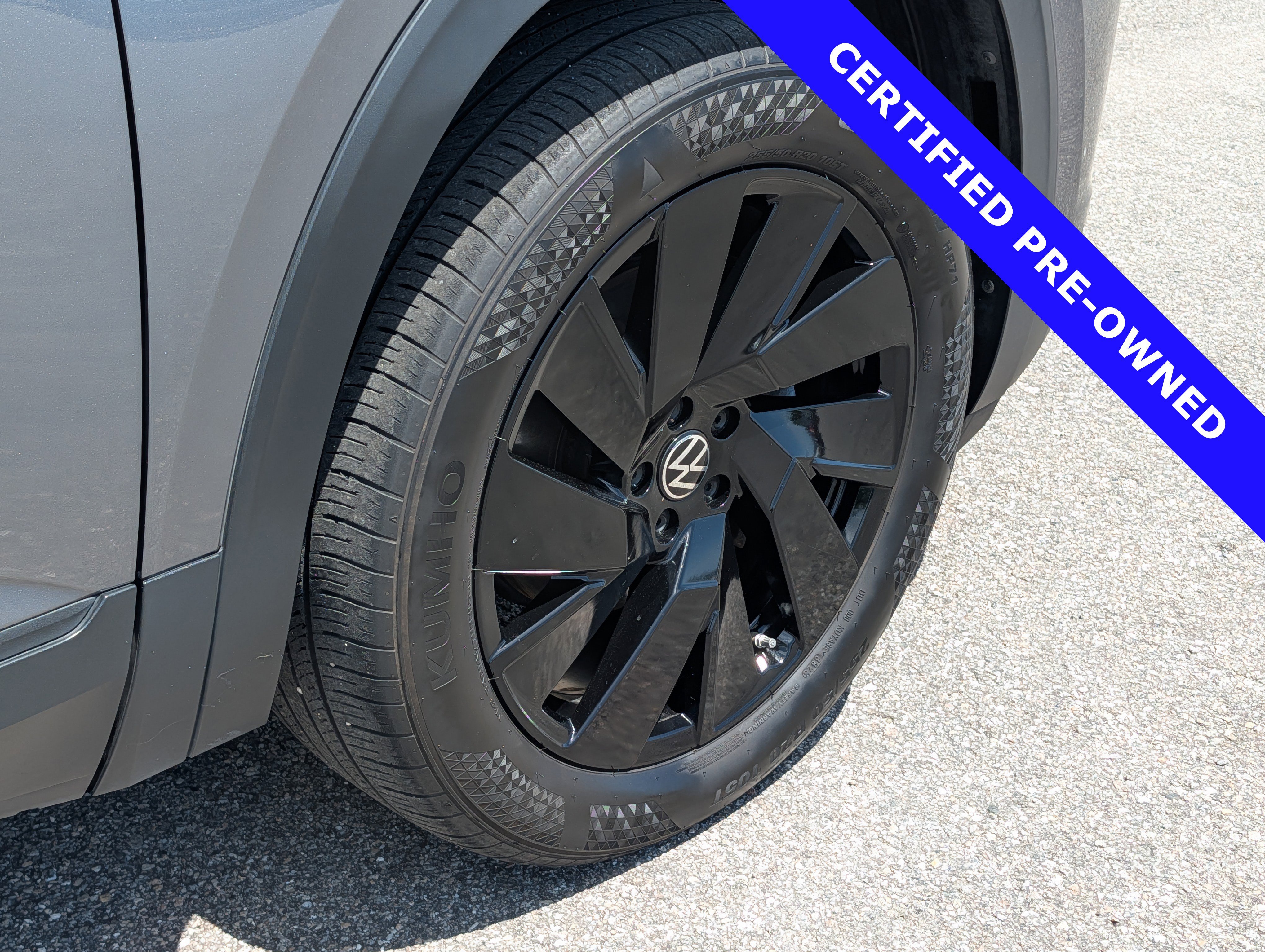 Used 2024 Volkswagen Atlas SE FWD image 12