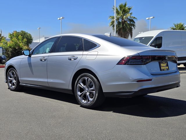 Used 2023 Honda Accord EX image 6