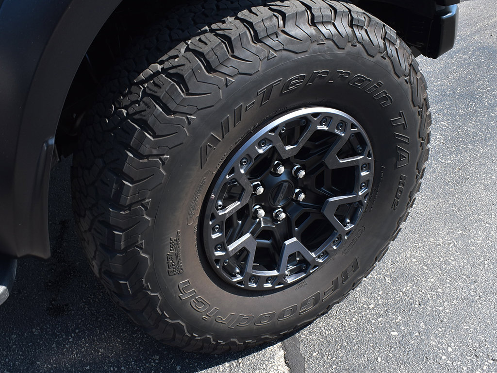 Certified 2025 Ford F150 Raptor w/ Equipment Group 803A Raptor R AWD/4WD image 11