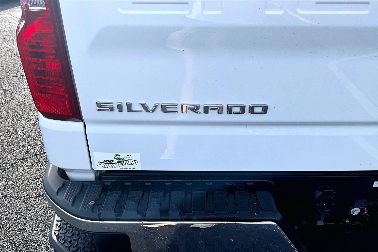 Used 2023 Chevrolet Silverado 1500 LT AWD/4WD image 31